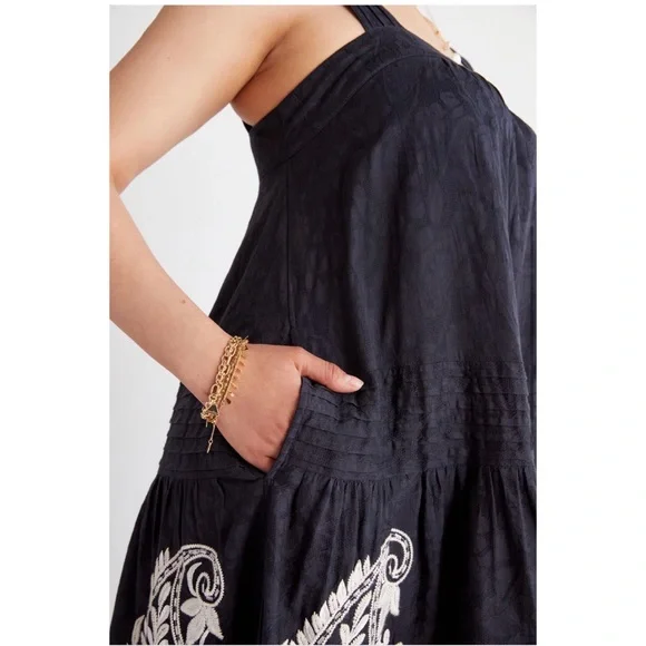 Felicity Embroidered Maxi
Dress - Picture 3 of 7